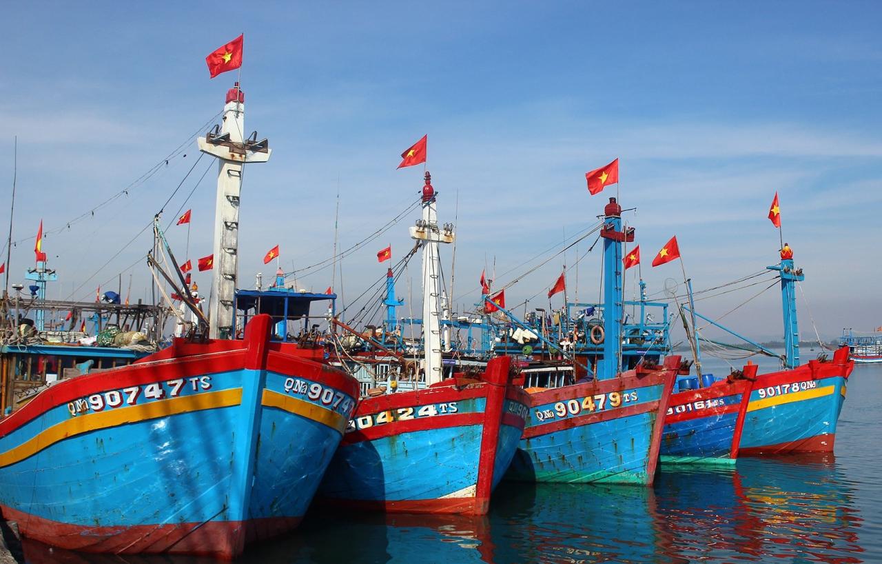 Mơ thấy tàu thuyền đánh con gì? Thabet88 giải mã giấc mơ tàu thuyền