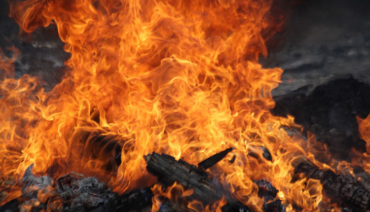 Mơ thấy lửa cháy /bếp lửa /đốt lửa đánh con gì ? | Lô đề Thabet88